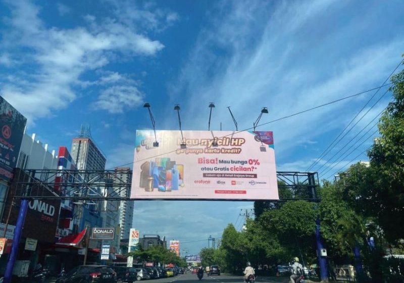 Billboard (2)